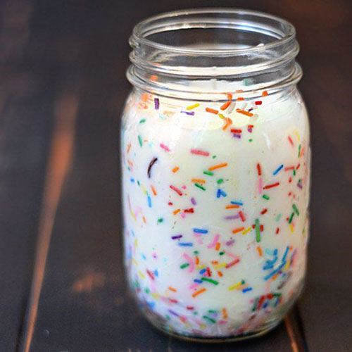 22d DIY Funfetti Mason Jar Candle 31a2561348c2c52099a7aab6b93611f6