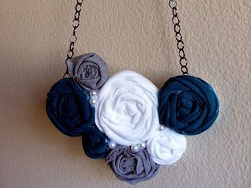 8d DIY necklace  I want to make these in a bunch of different colors to match everything 36ef2bcab51a58ea641ea8ece74d7c54